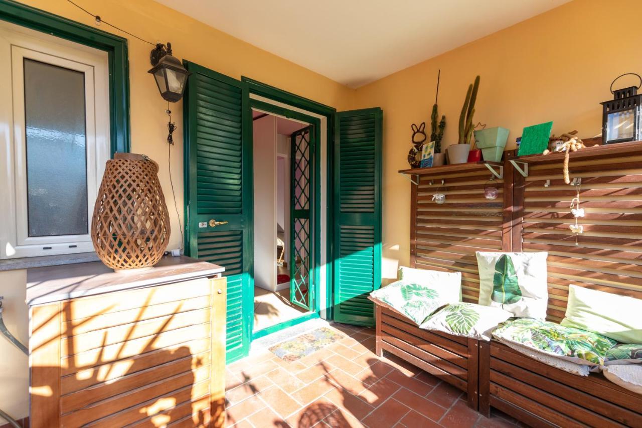 נאפולי Colored House Until 7 People Above Sqplebiscito מראה חיצוני תמונה