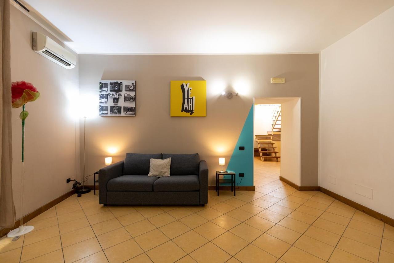 נאפולי Colored House Until 7 People Above Sqplebiscito מראה חיצוני תמונה
