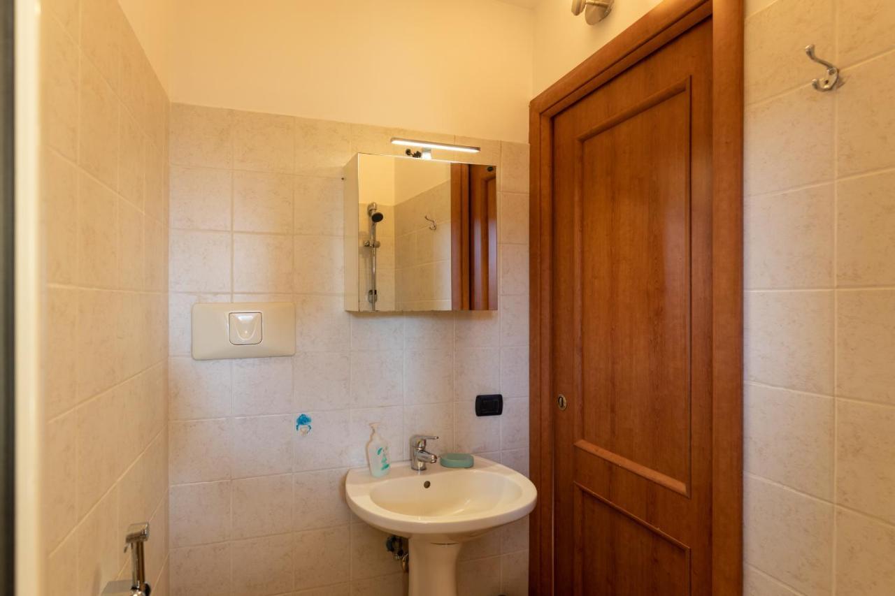נאפולי Colored House Until 7 People Above Sqplebiscito מראה חיצוני תמונה