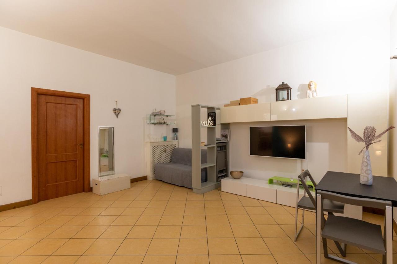 נאפולי Colored House Until 7 People Above Sqplebiscito מראה חיצוני תמונה